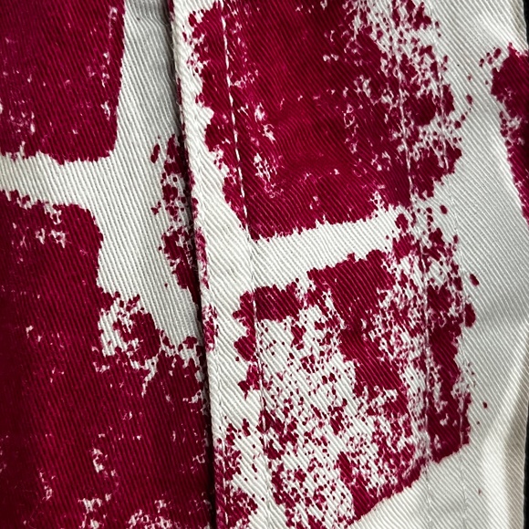 Supreme Belted Shorts Red and White Print - Picture 3 of 12